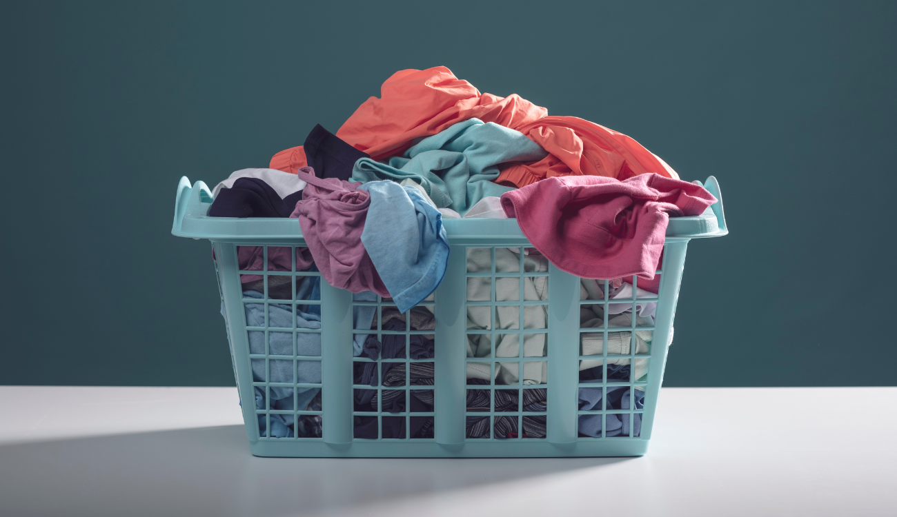 Πώς Τα Ρούχα Διατηρούνται Περισσότερο μετά από Έναν Επαγγελματικό Καθαρισμό: Ο Ρόλος του Καθαριστηρίου Γαλαξίας